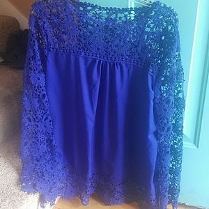 Women's Large Top